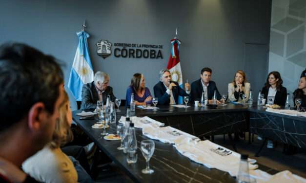 Junto a legisladores nacionales, Llaryora ratificó su rechazo al veto a la ley de Discapacidad