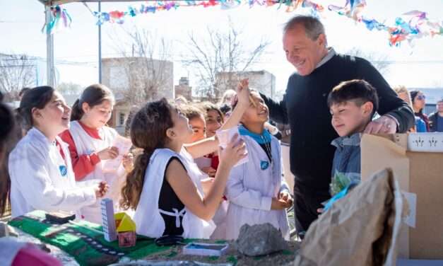 Río Cuarto: “La Muni en tu Barrio” combinó servicios y feria de ciencias en San Martín