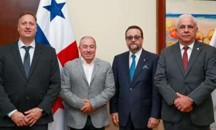 Villa María avanza en acuerdos comerciales para exportar lácteos a Panamá