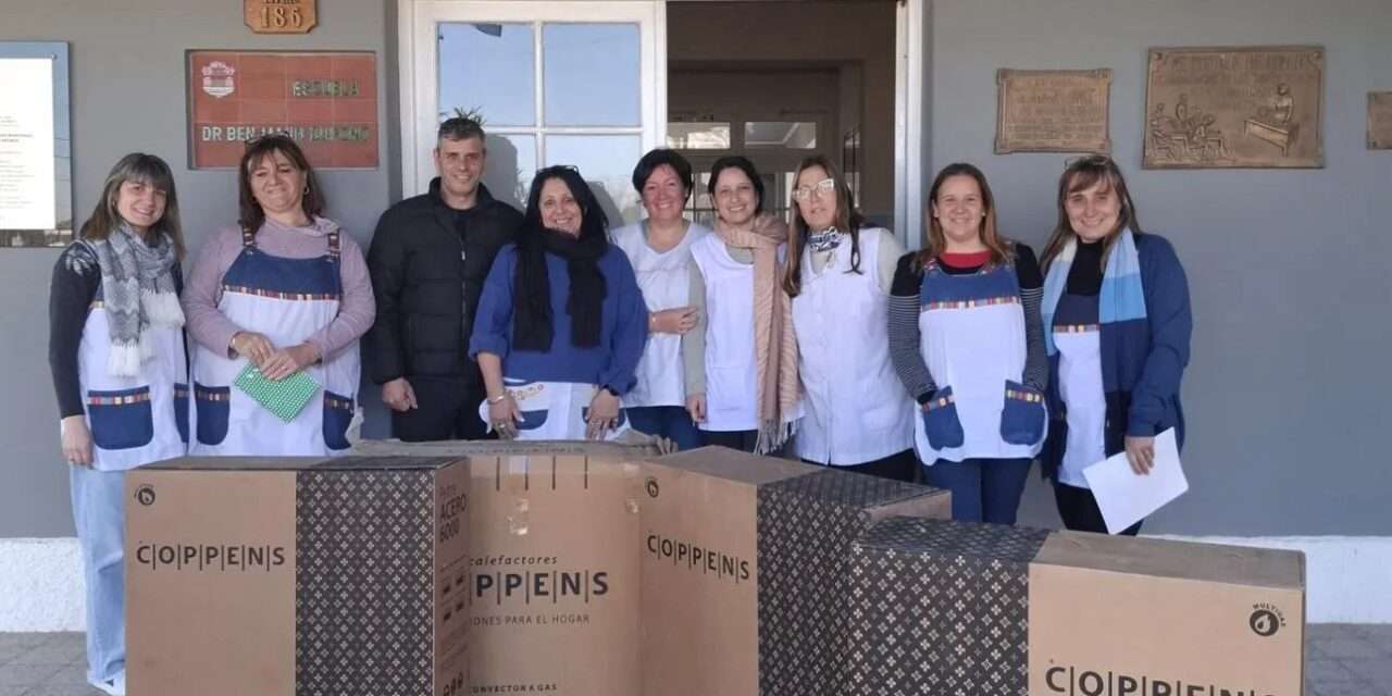 Entrega de equipamiento a instituciones educativas de Italó