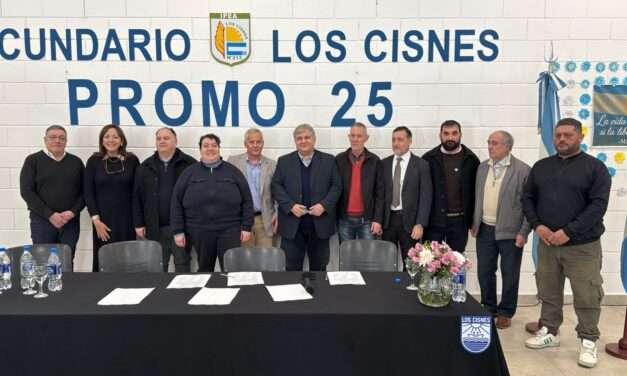 Los Cisnes se suma a la Red de Municipios Cooperativos y Mutualistas