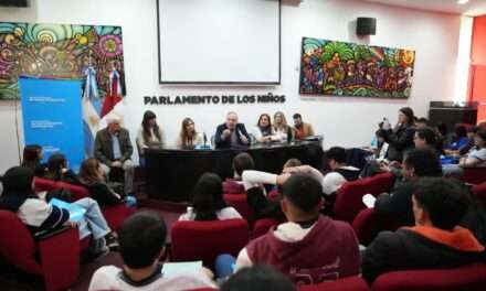 Villa María: Accastello y Prunotto encabezaron el encuentro de Estudiantes Legisladores