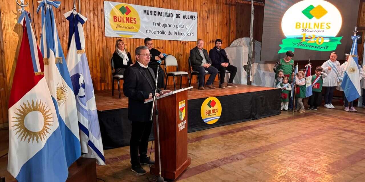 Bulnes celebró su 119° aniversario con anuncios de obras y respaldo provincial