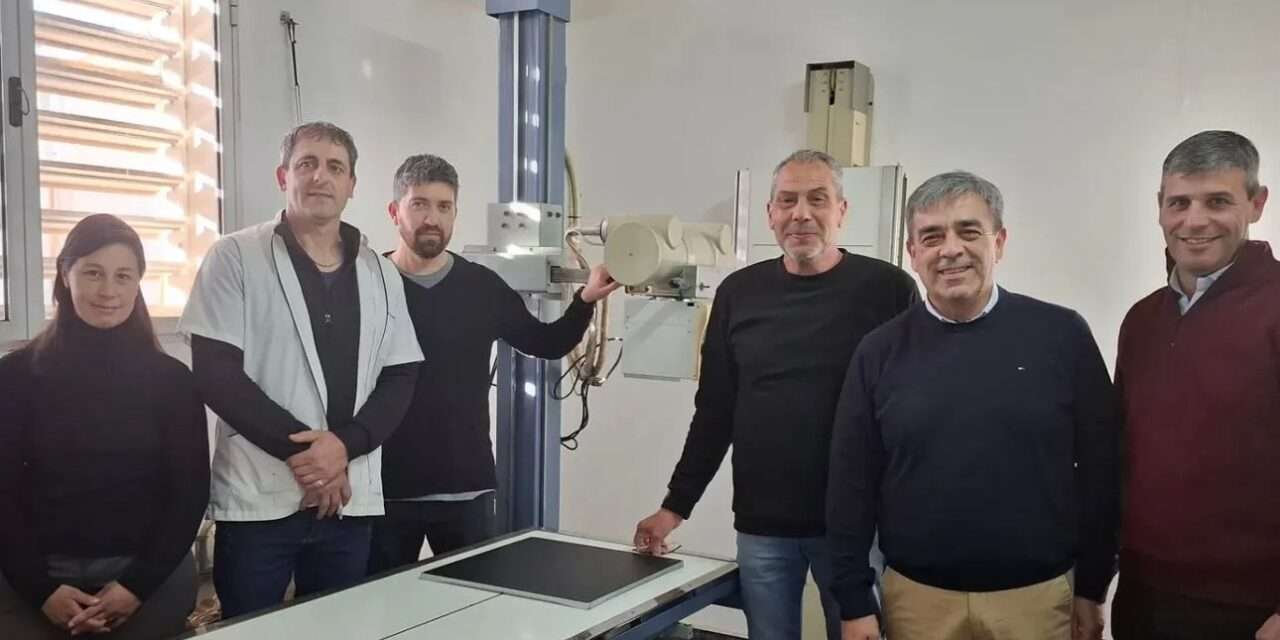 Ítalo inauguró nueva ambulancia y presentó mejoras en el centro de salud