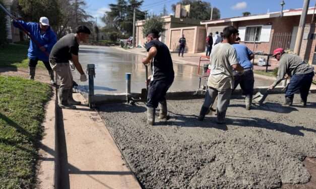Villa Nueva sigue adelante con el plan de pavimentación en distintos barrios