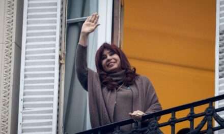 Se le vencen los plazos a Cristina Kirchner para devolver el dinero de la causa Vialidad