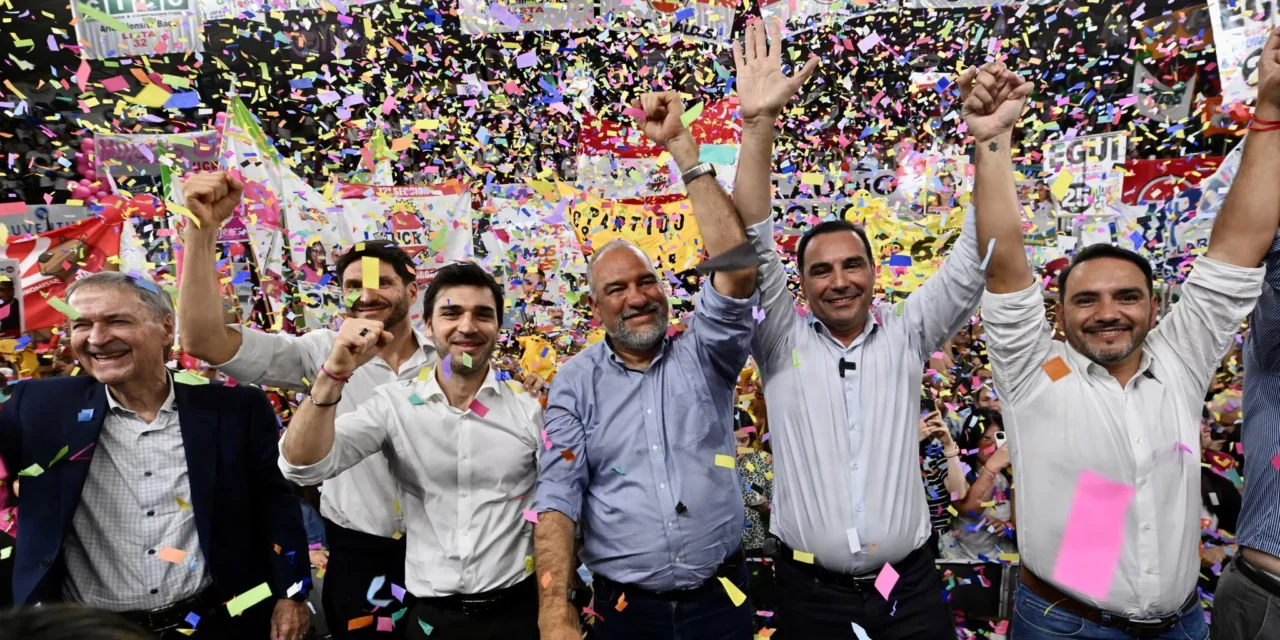 Elecciones: Schiaretti y otros gobernadores de «Provincias Unidas» acompañaron a Valdés en Corrientes