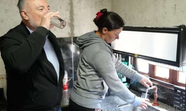 Villa María: Accastello inauguró la obra de agua potable en Los Chaleses