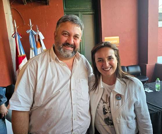Prunotto recorrió Reducción y entregó aportes a instituciones