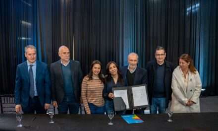 La Provincia lanzó el Programa de Bacheo Cooperativo con Bioasfalto