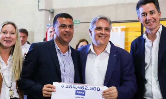 Arias recibió un adelanto de casi $100 millones para obras de gas