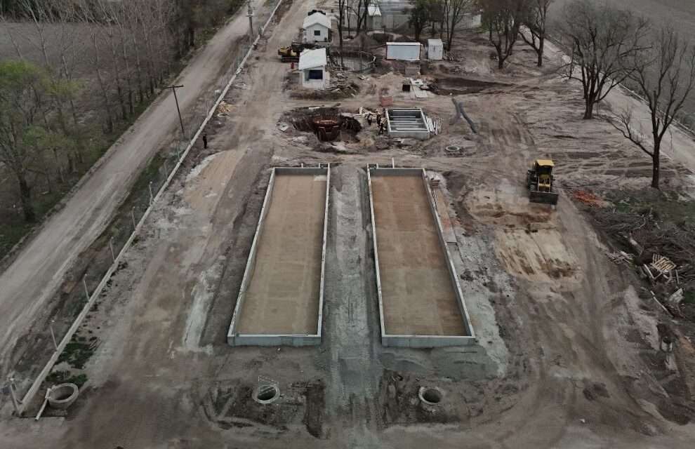 Almafuerte: La Provincia ejecuta la primera etapa de la obra de saneamiento cloacal