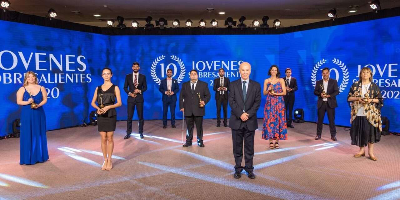 La Bolsa de Comercio de Córdoba lanza la convocatoria para los “Diez Jóvenes Sobresalientes del Año 2025”