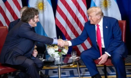 En medio de la crisis, Milei reprogramó su viaje a EEUU para pedir otro auxilio económico