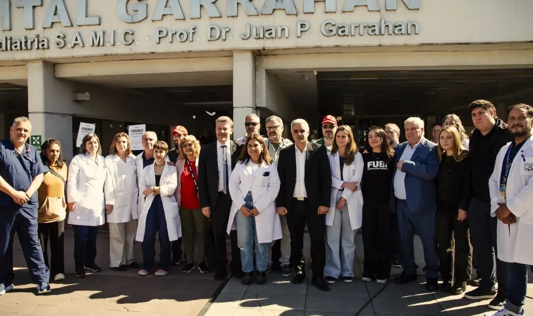 El Garrahan y las universidades acordaron marchar en conjunto, en defensa de la salud y la educación