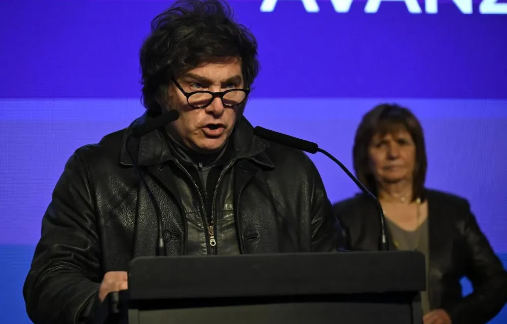 El Gobierno busca procesar la derrota: Milei conformó una mesa política y convocará a los gobernadores