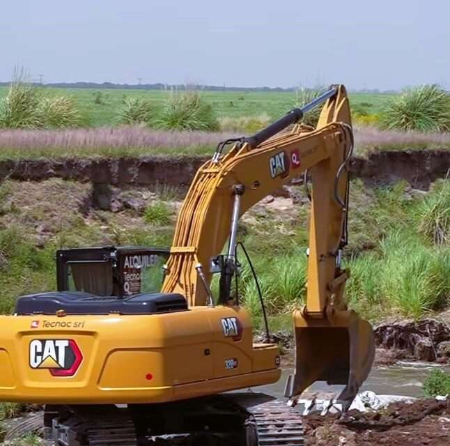 Ucacha: Comenzaron los trabajos para recuperar la laguna Alas Coloradas