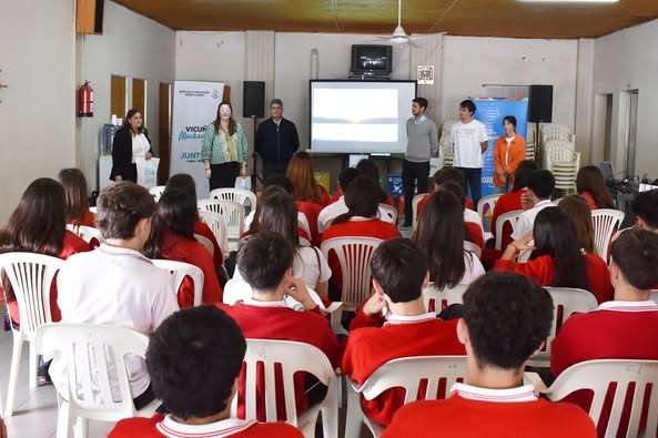 Estudiantes de Vicuña Mackenna participaron de una capacitación sobre Economía Circular
