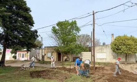 Villa Huidobro avanza con las obras de mejora en la Plazoleta Paola Quiroga