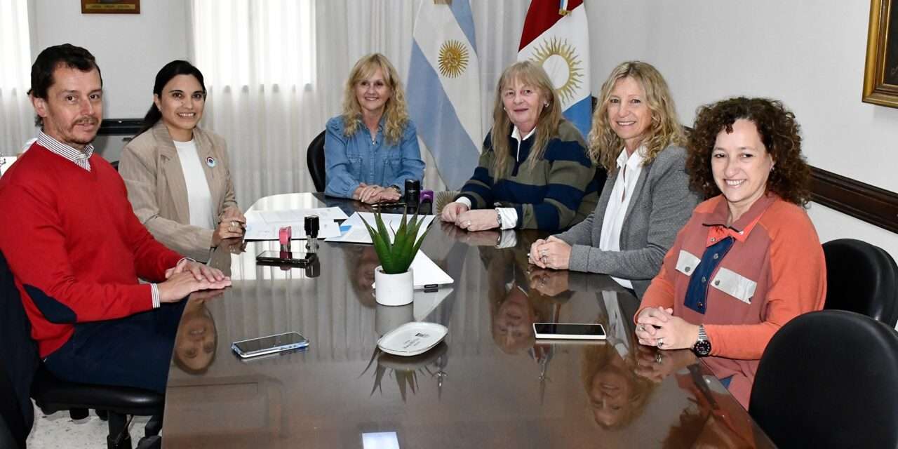 Santa Eufemia firmó un convenio con la Universidad Nacional de Río Cuarto