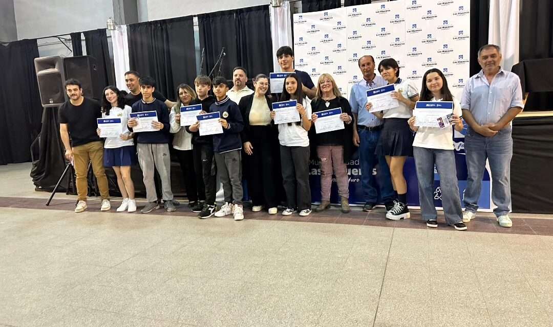 Las Higueras: reconocimiento a los alumnos destacados de las instituciones educativas