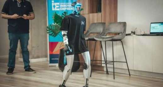En Córdoba ya se entrenan robots humanoides para el trabajo industrial