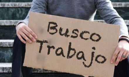 Casi 300 mil personas pidieron el seguro de desempleo desde la asunción de Javier Milei