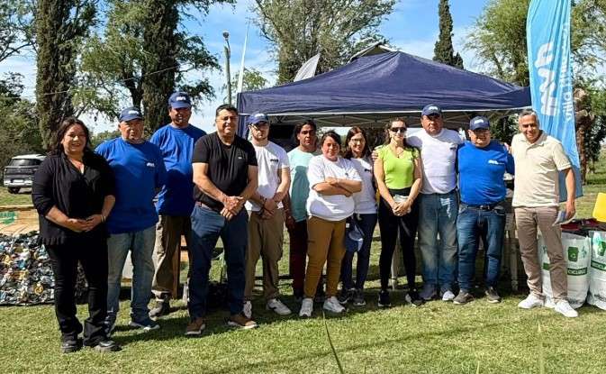 Villa Huidobro: el Municipio participó de la Muestra de la Granja Jesús Porto con un stand sobre educación ambiental