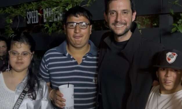 Villa Nueva celebró la primera noche de fiesta inclusiva para personas con discapacidad