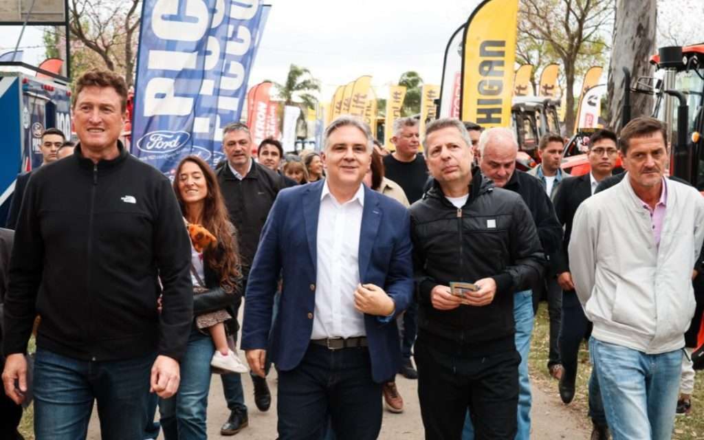 Llaryora recorrió la muestra rural San Francisco Expone