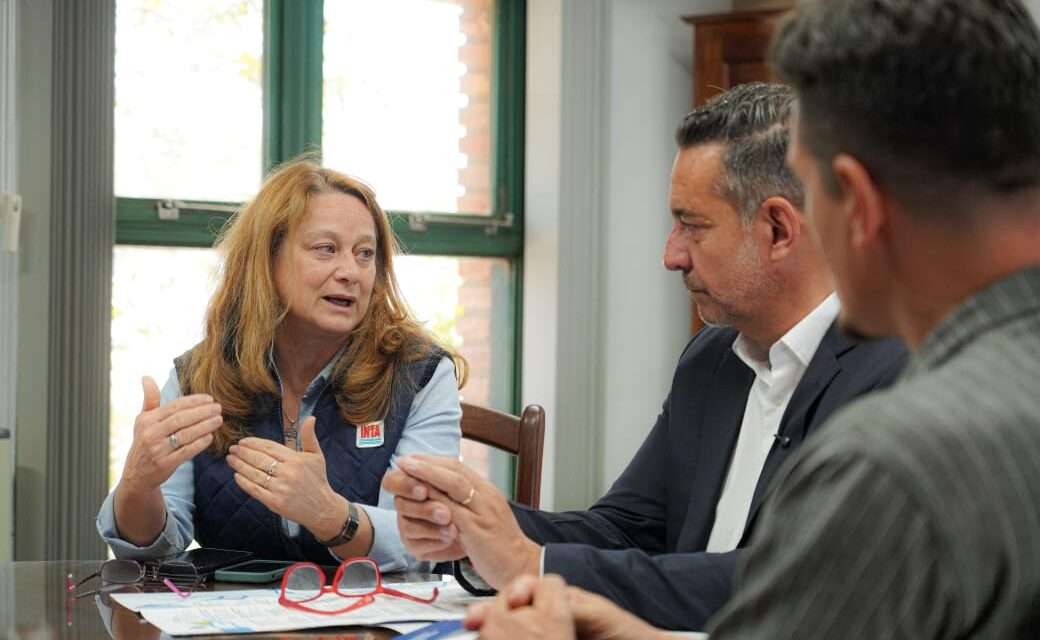 Siciliano apoyó a trabajadores y trabajadoras del INTA: “El conocimiento y la innovación son claves para producir más y mejor”