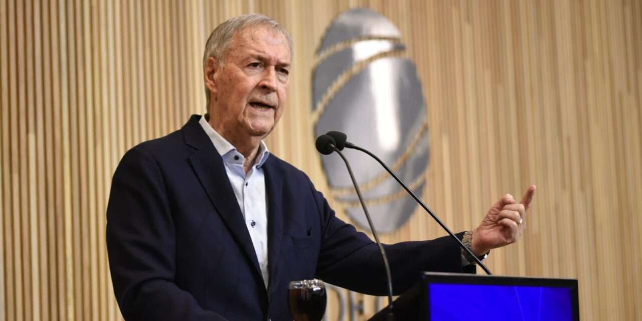 Schiaretti en la Bolsa de Comercio: llamó a gobernar con diálogo y sin ideologismos