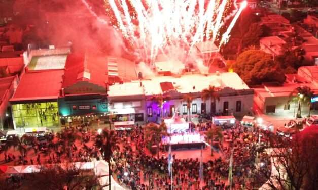Multitudinario festejo por el 199º Aniversario de Villa Nueva, rumbo al Bicentenario