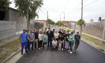 Accastello supervisó el avance del Plan «400 cuadras de pavimento» en tres barrios de la ciudad
