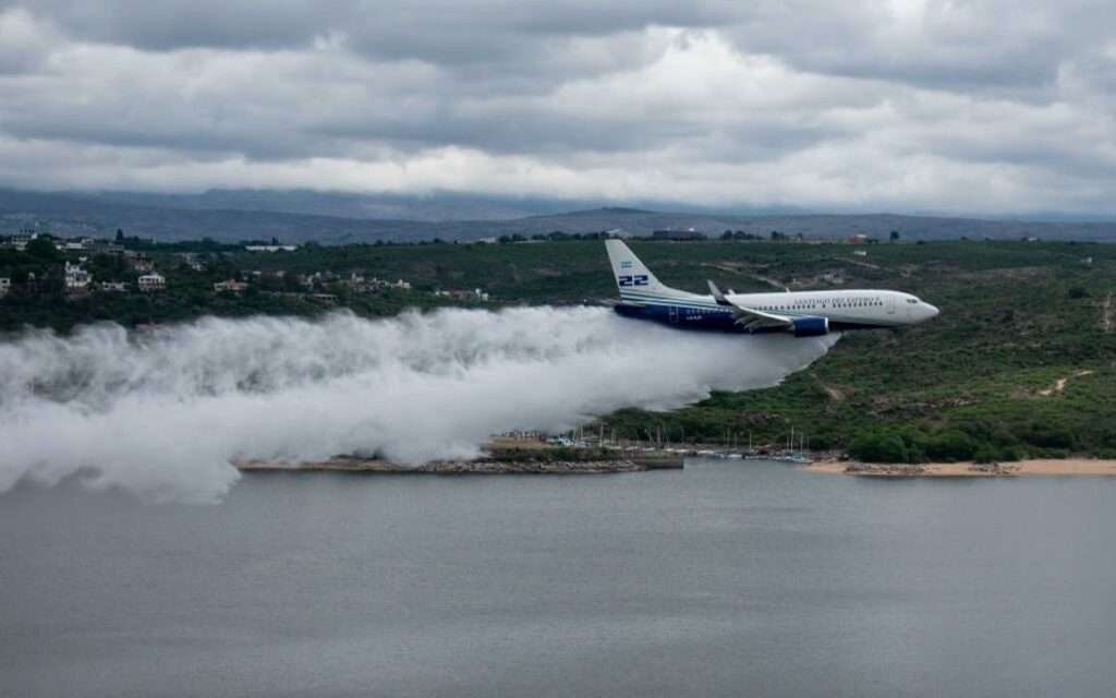 Córdoba y Santiago del Estero, en un operativo conjunto con el avión más grande de Latinoamérica