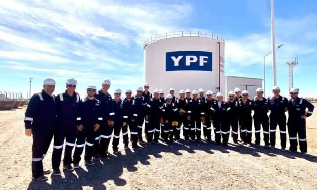 San Francisco: Bernarte y la delegación sanfrancisqueña visitaron Vaca Muerta