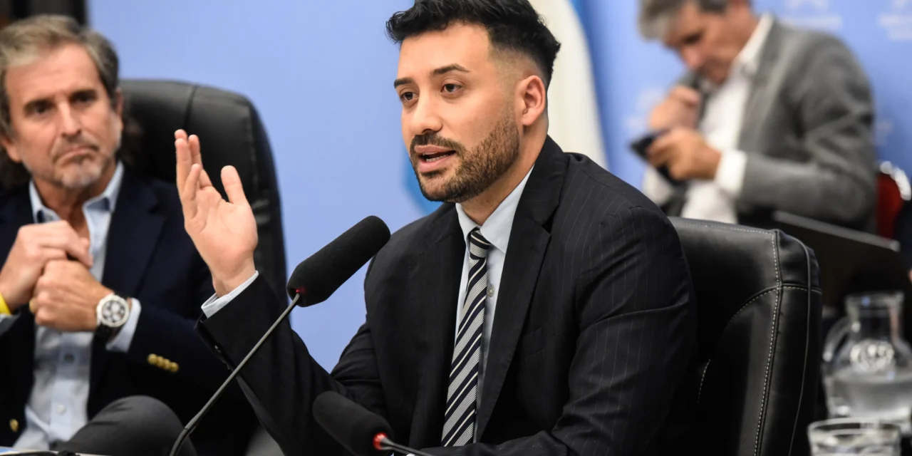 El Gobierno anunció que en diciembre enviará al Congreso los proyectos de ley «Bases 2» y «Hojarasca 2»