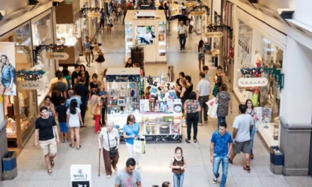 El Indec informó que en shoppings la caída fue del 1,9% interanual