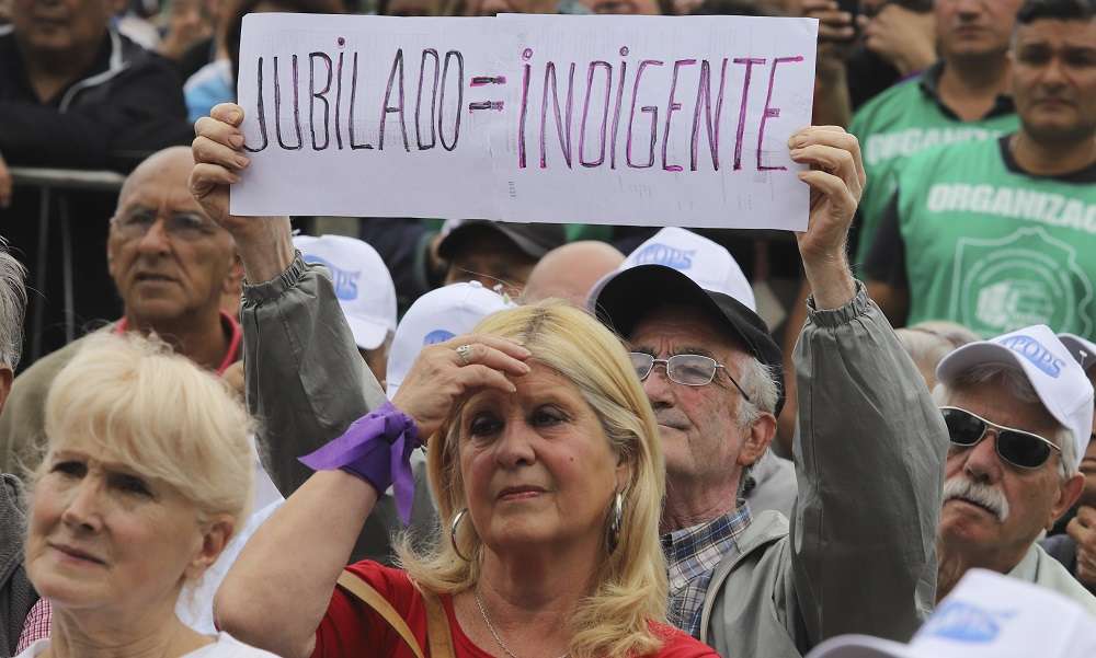 La canasta para personas mayores sale más de $1.500.000: casi cuatro jubilaciones mínimas