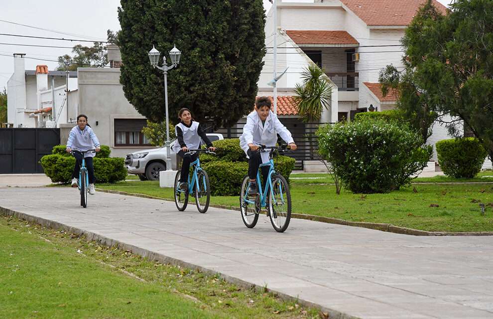 Llegaron a Serrano las bicicletas del programa Re-Circulando