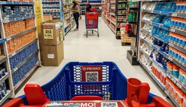 El consumo masivo se desplomó 4,4% en septiembre, arrastrado por la caída de los supermercados