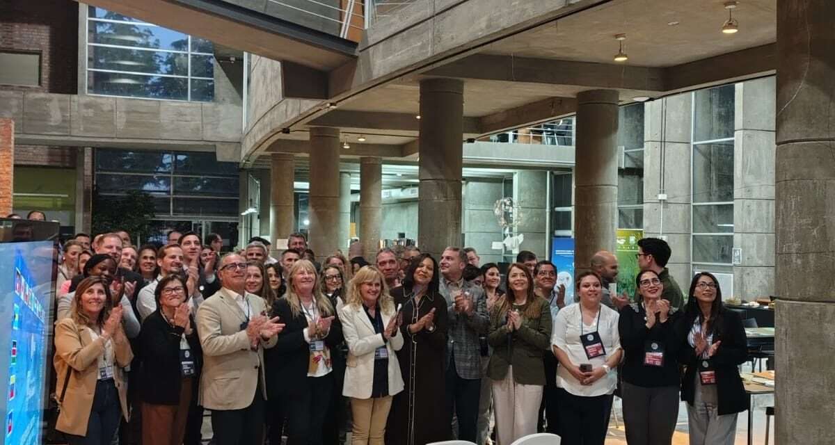 Una delegación internacional que participa de Americas Competitiveness Exchange visitó la UNRC