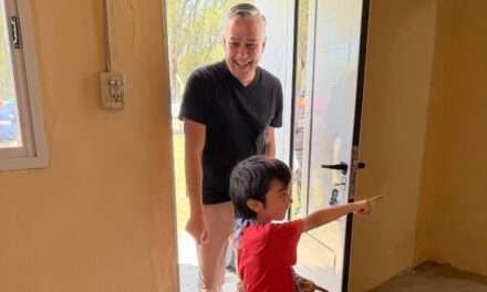 Villa Huidobro: una nueva familia accede a su vivienda propia