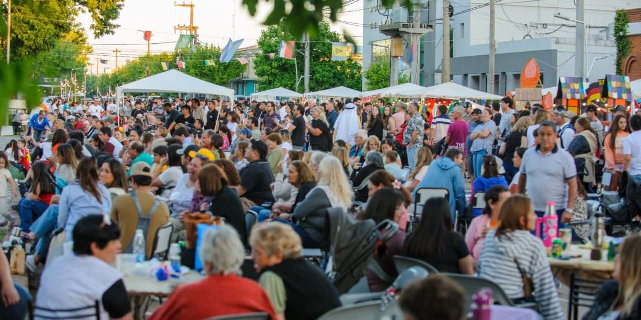 Arias celebró una nueva edición de la Fiesta de las Colectividades