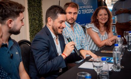 Se presentó “Guía Río Tercero”, una plataforma digital para conectar la oferta gastronómica con la comunidad