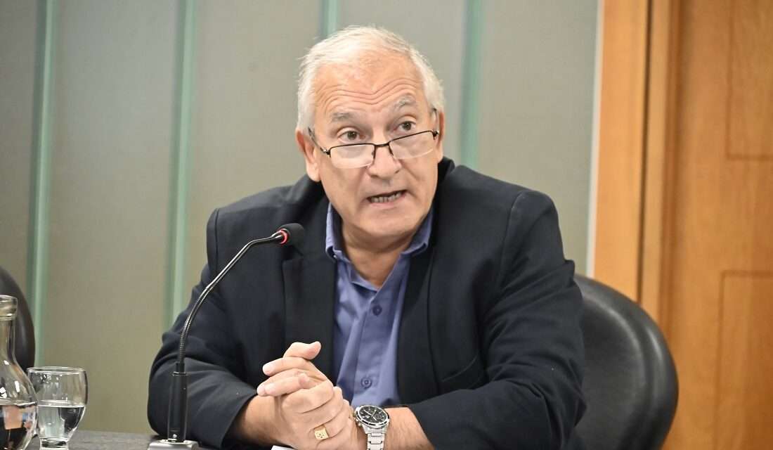 Tratan proyecto de ley para la radicación de médicos especialistas en Huinca Renancó