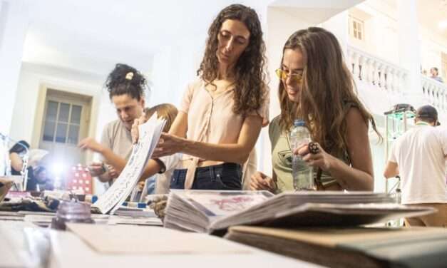 Más de 40 mil personas pasaron por la Feria del Libro en el ex Palacio de Tribunales