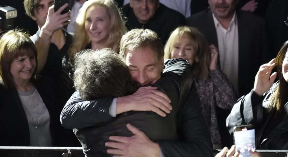 Milei anunció que Santilli será el nuevo ministro del Interior tras la renuncia de Catalán