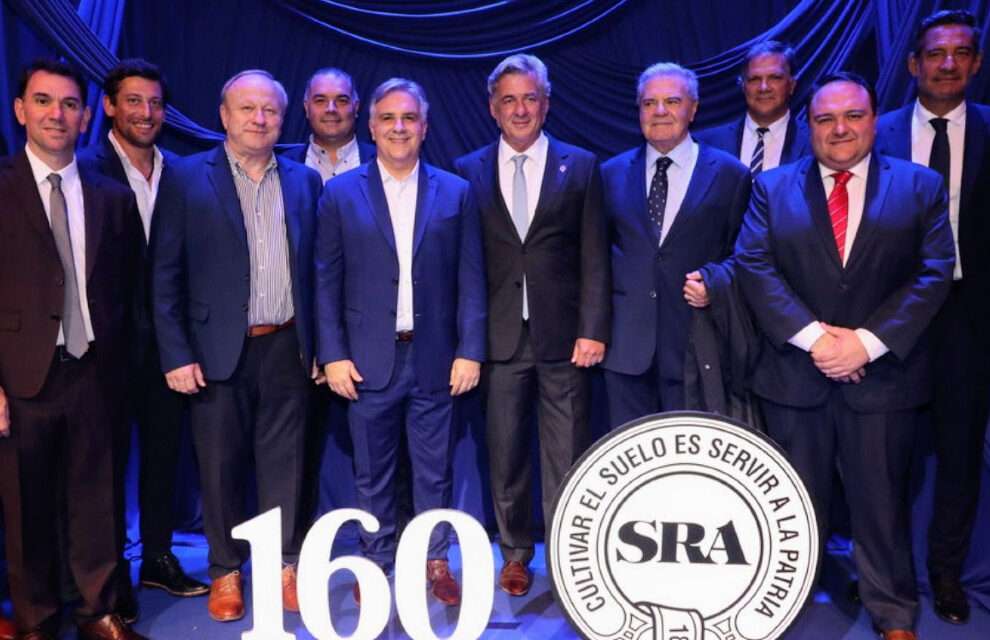 Llaryora participó del inicio de las celebraciones por el 160° aniversario de la Sociedad Rural Argentina