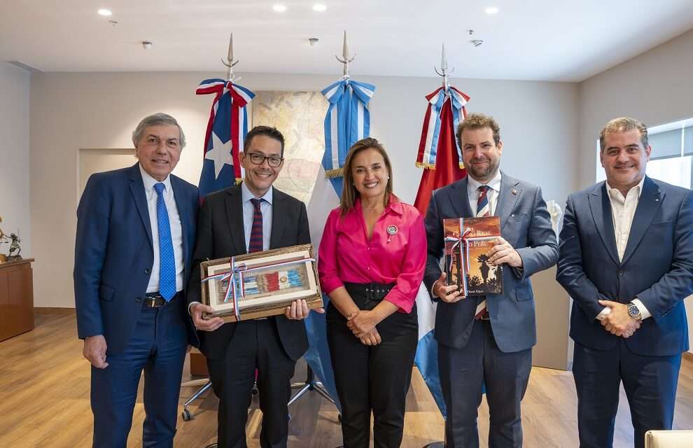 Prunotto recibió al gobernador de Coquimbo y al cónsul de Chile en Córdoba